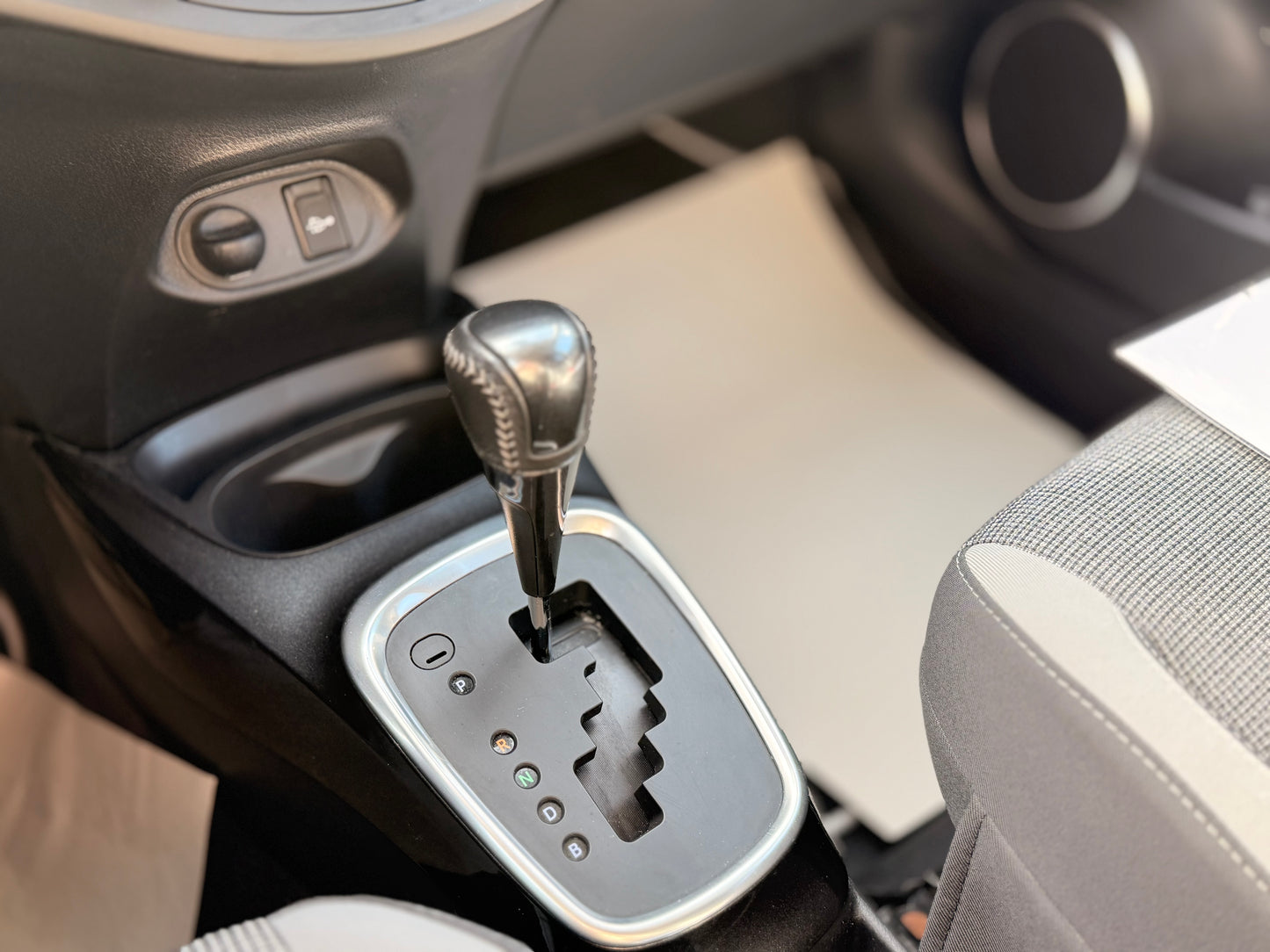 Toyota Yaris 1,5 Hybrid H3 Y20 E-CVT 100HK 5d Trinl. Gear